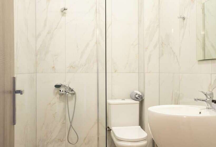 Philippos Residences