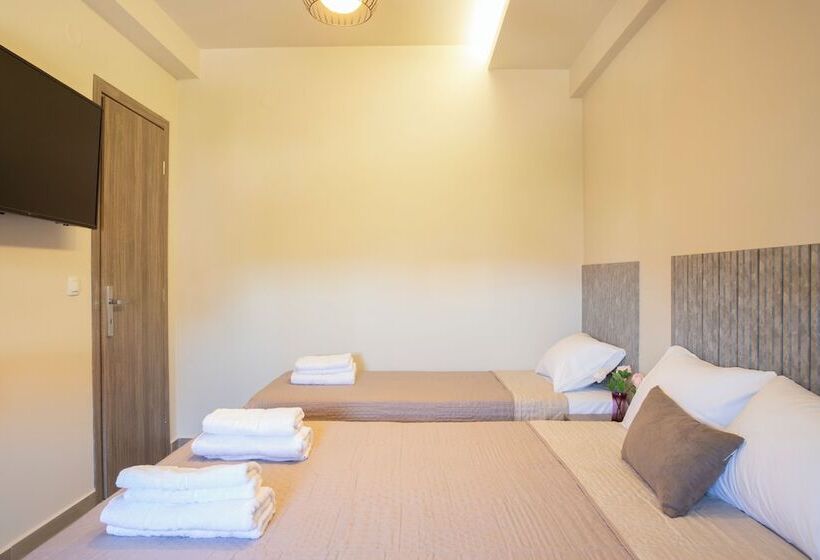 Philippos Residences