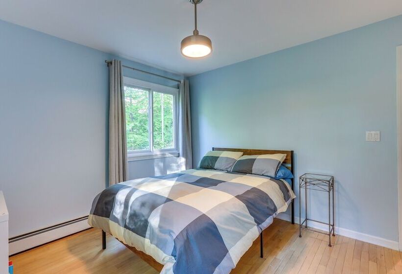 11 Mi To Powder Ridge Mountain: Connecticut Home