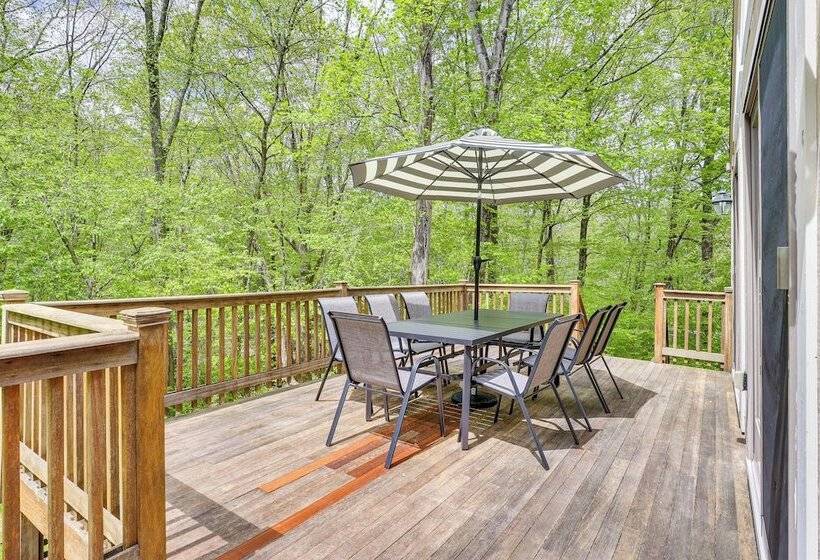 11 Mi To Powder Ridge Mountain: Connecticut Home