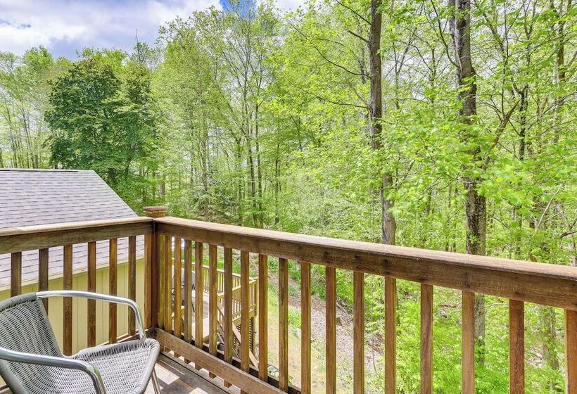 11 Mi To Powder Ridge Mountain: Connecticut Home