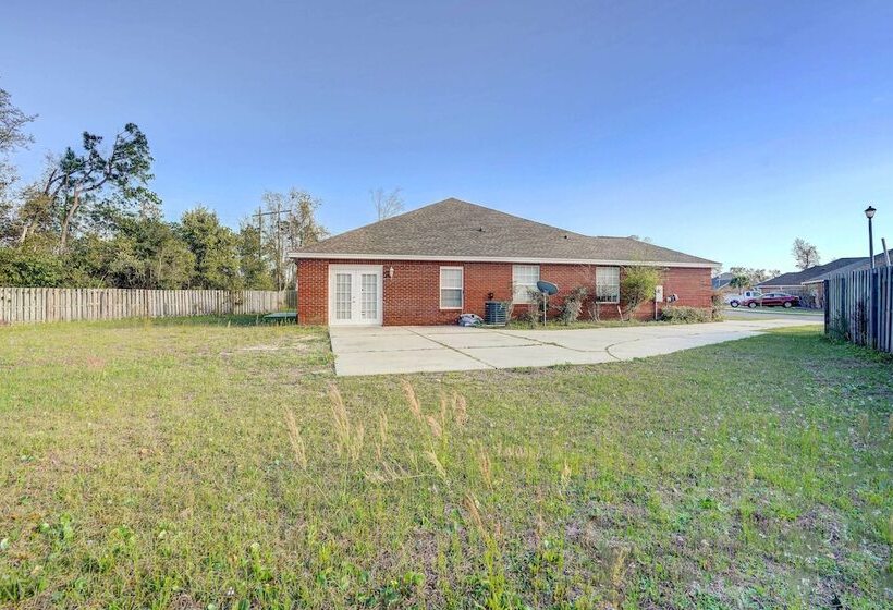 Quiet Panama City Home 4 Mi To Downtown!