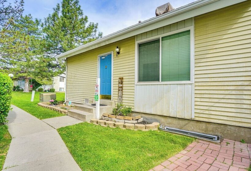 Quiet West Valley City Home, Near Downtown Slc!