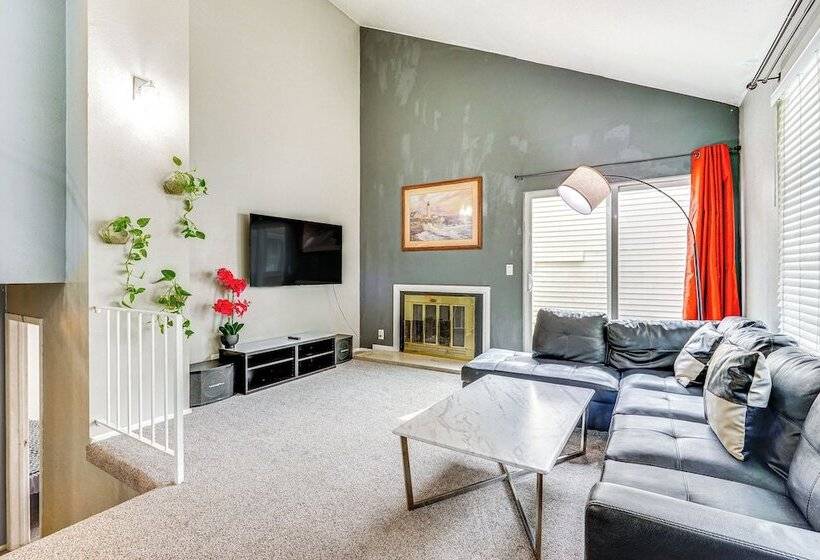 Quiet West Valley City Home, Near Downtown Slc!