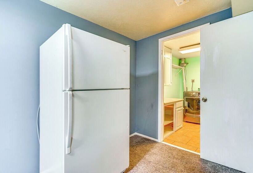 Quiet West Valley City Home, Near Downtown Slc!