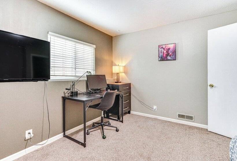 Quiet West Valley City Home, Near Downtown Slc!