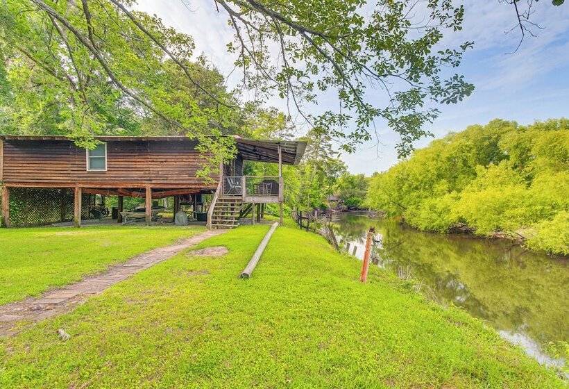 Reidsville Riverfront Cabin W/ Deck & Bbq Grill!