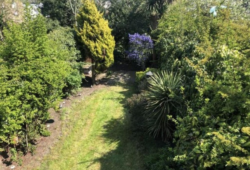 レジデンス Inviting 3 Bed House In Beckenham