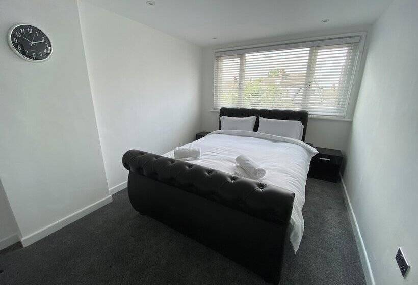 レジデンス Lovely Refurbished 3 Bed House In Liverpool