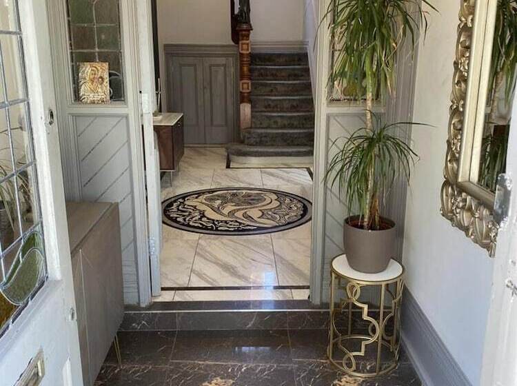 إقامة Seaside Retreat At Port Talbot