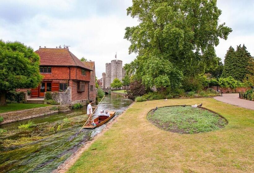 Резиденция Tranquil Elm Lodge Escape In Canterbury