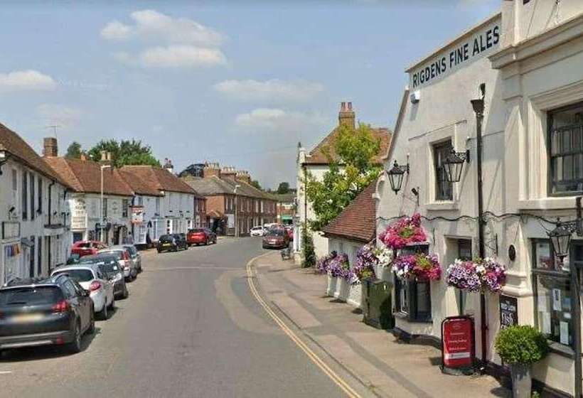 Резиденция Tranquil Elm Lodge Escape In Canterbury