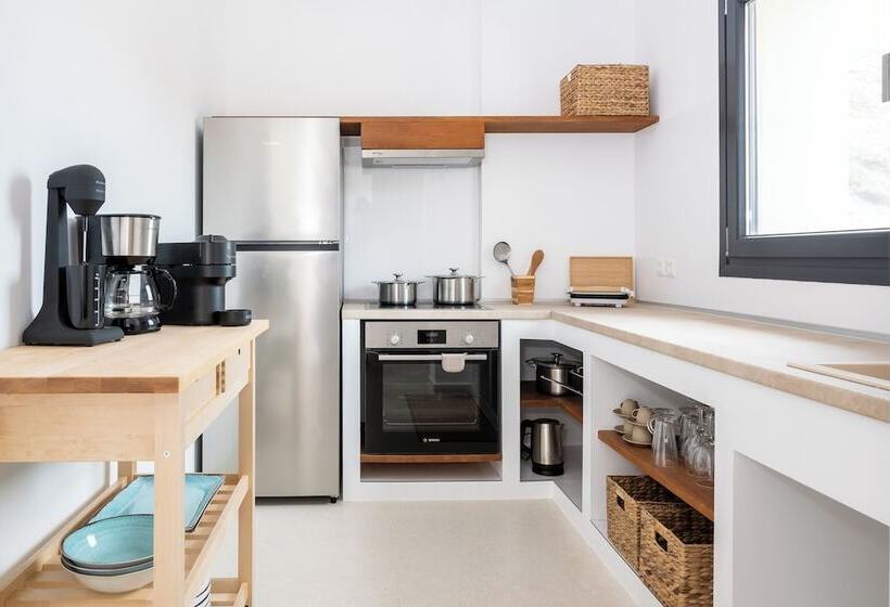 אתר נופש Alia Andros