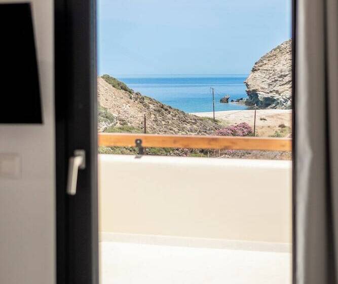 אתר נופש Alia Andros