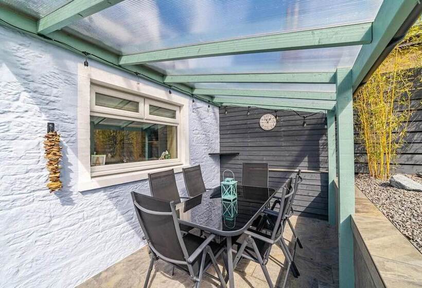 Riverside Retreat In Dumfries