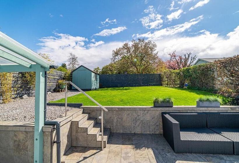 Riverside Retreat In Dumfries