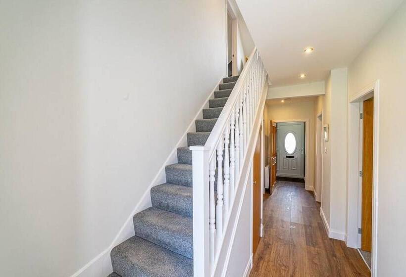 Riverside Retreat In Dumfries