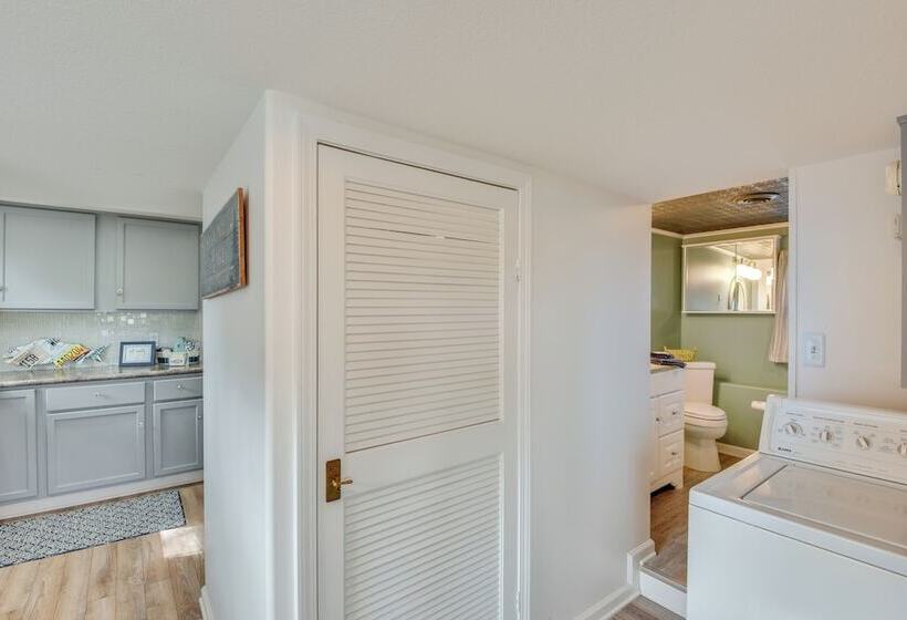 Rome City Lake House W/ Dock + Waterfront Views!