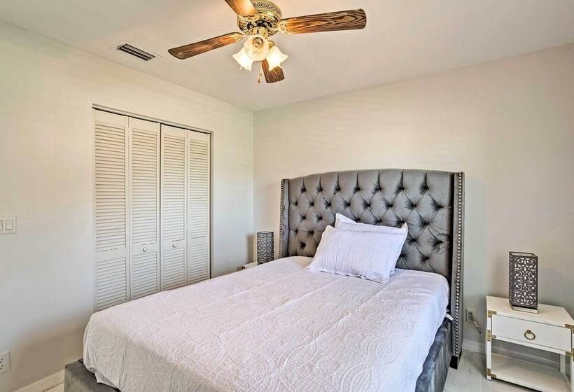 Royal Palm Beach Retreat ~ 13 Mi To Beach!