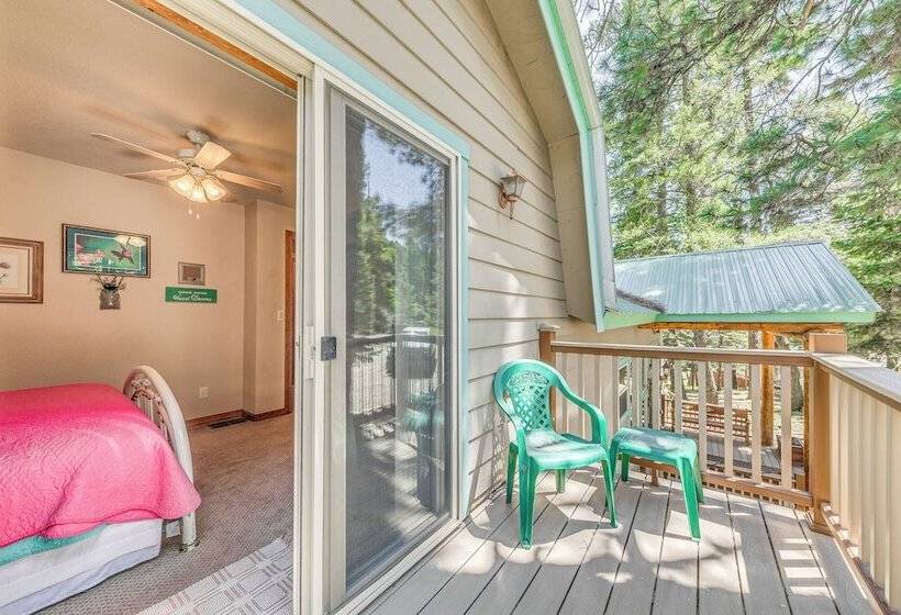 Rustic Cloudcroft Cabin W/ Spacious Deck & Grill!