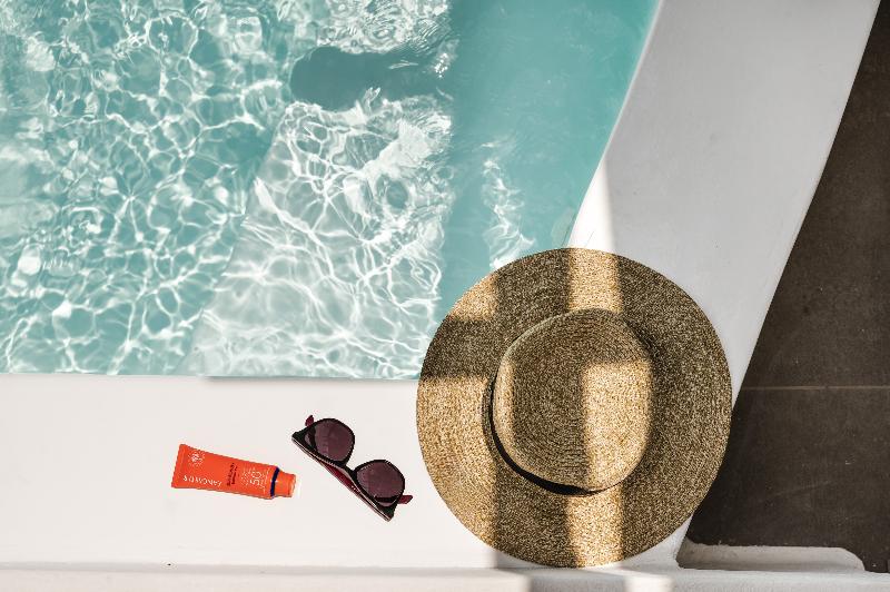 Santorini Style Rooms