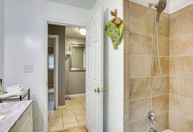 Serene Charleston Home Near Airport: Pets Welcome!