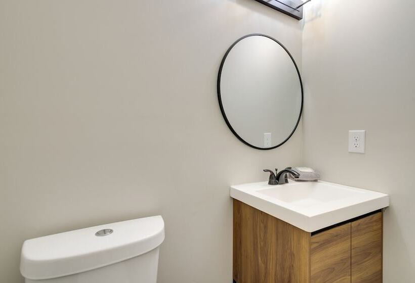 Sevierville Home W/ Hot Tub + Game Room!