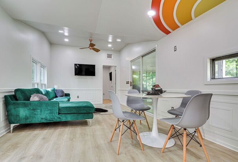 Single Story Cabin On Hyco Lake: Swim & Unwind!