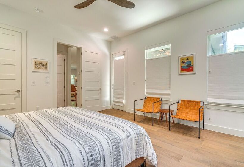 Spacious Austin Home: Near S Congress & Downtown!