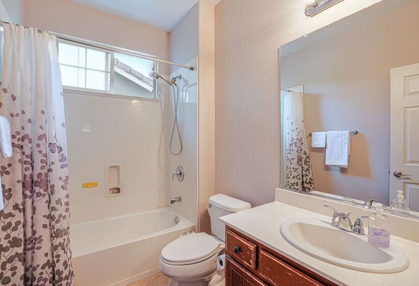 Spacious Bay Point Family Home W/ Private Yard!