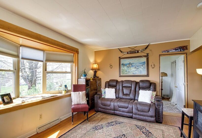 Spacious Duluth Home ~ 4 Mi To Lake Superior!