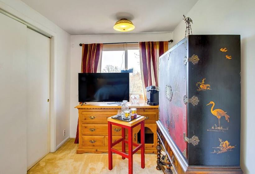 Spacious Duluth Home ~ 4 Mi To Lake Superior!