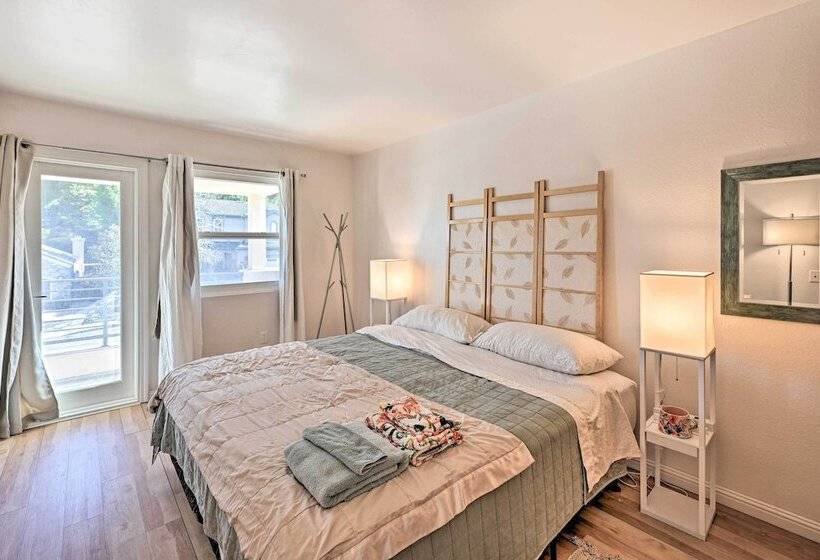 Spacious San Diego House W/ Yard + Patio!