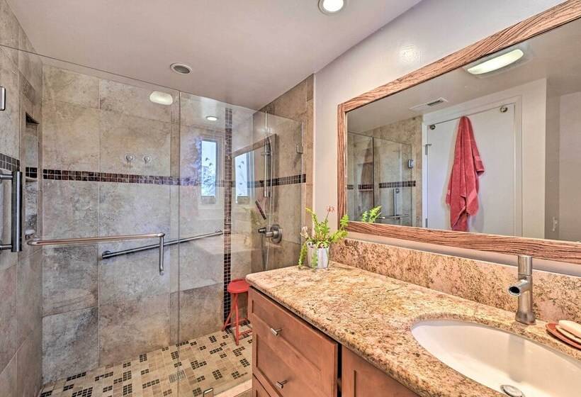 Spacious San Diego House W/ Yard + Patio!