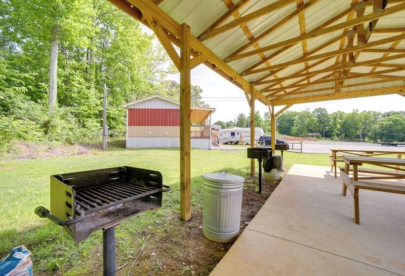 Charming Smokies Home Near National Park!