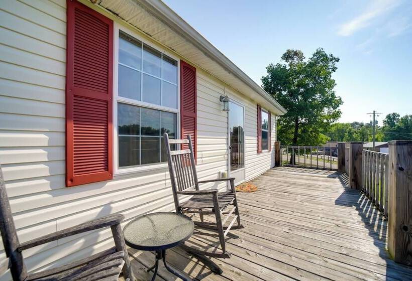 Charming Smokies Home Near National Park!