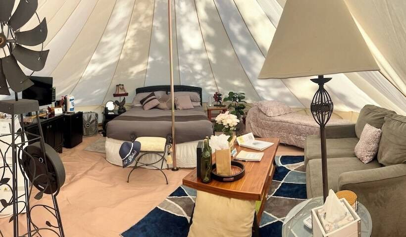 Stunning 1 Bed Glamping Tent In Cleveland