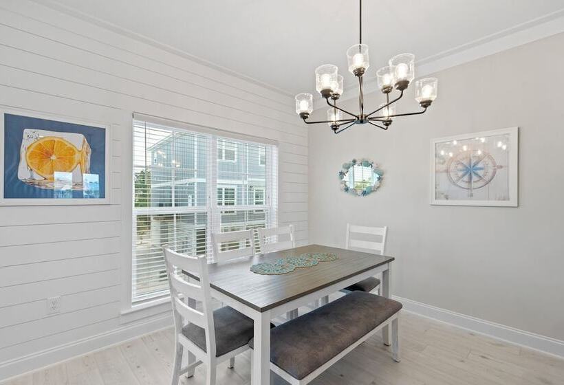 Summer Salt 24226 Pepper Lane