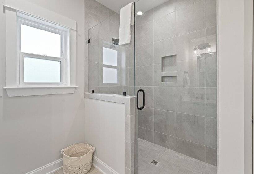 Summer Salt 24226 Pepper Lane