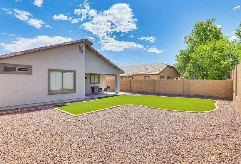 Surprise Home W/ Fenced Yard: Near Spring Training