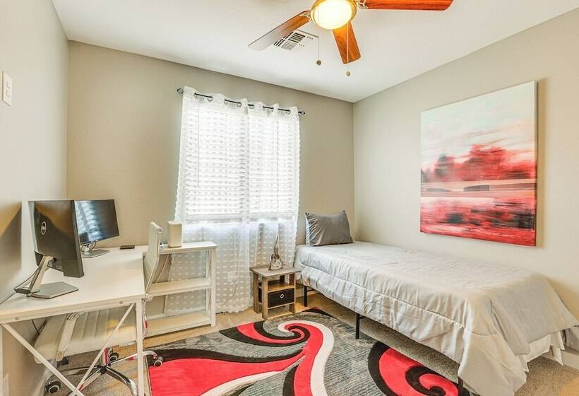 Surprise Home W/ Fenced Yard: Near Spring Training