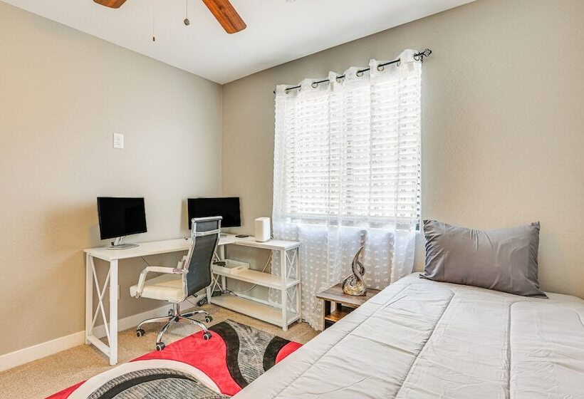 Surprise Home W/ Fenced Yard: Near Spring Training