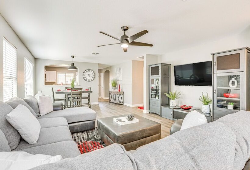 Surprise Home W/ Fenced Yard: Near Spring Training