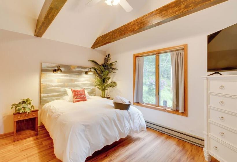 Terra Alta Vacation Rental: Walk To Alpine Lake!