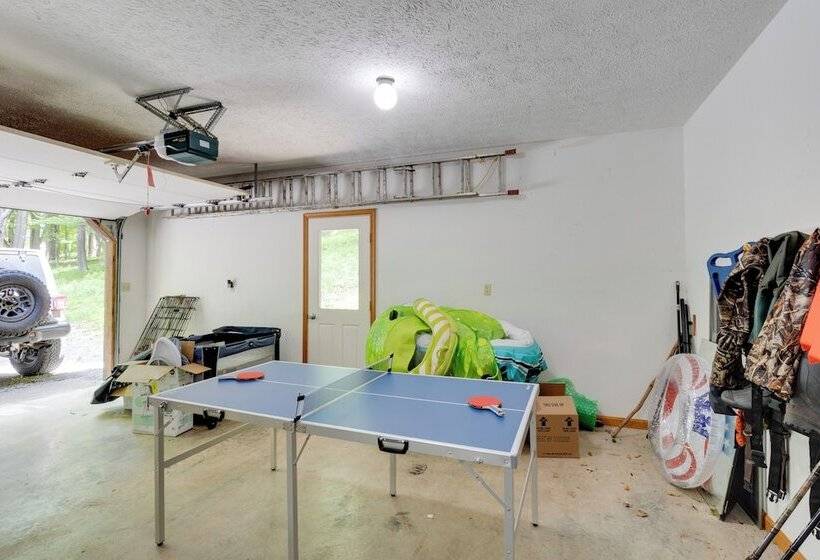 Terra Alta Vacation Rental: Walk To Alpine Lake!