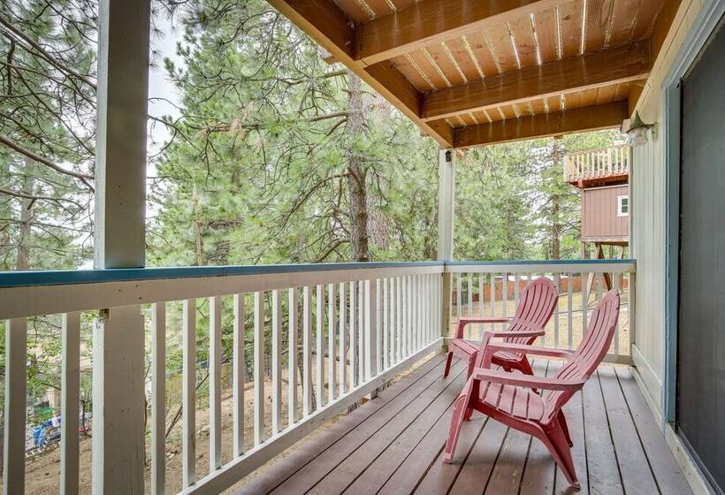 The Abby Cabin: Restful Running Springs Retreat!