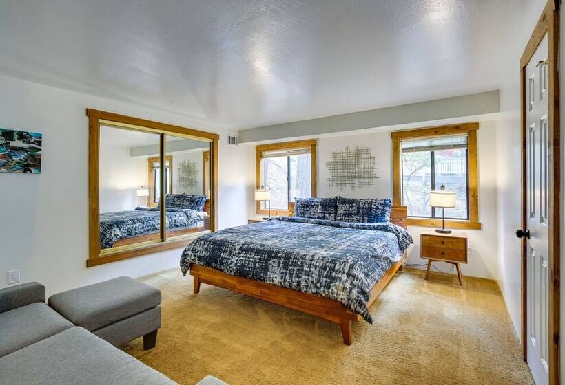 The Abby Cabin: Restful Running Springs Retreat!