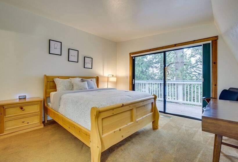 The Abby Cabin: Restful Running Springs Retreat!