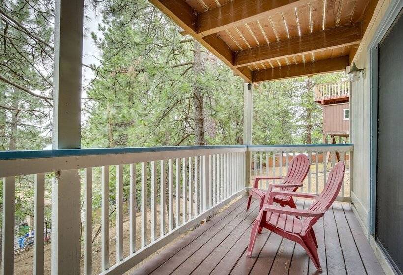 The Abby Cabin: Restful Running Springs Retreat!