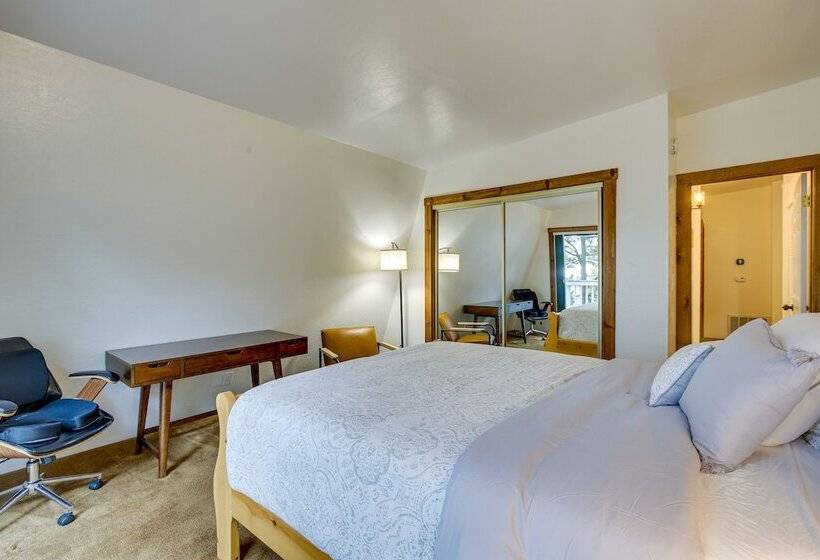 The Abby Cabin: Restful Running Springs Retreat!